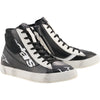 Black / White Black / White