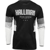 Black / White Black / White