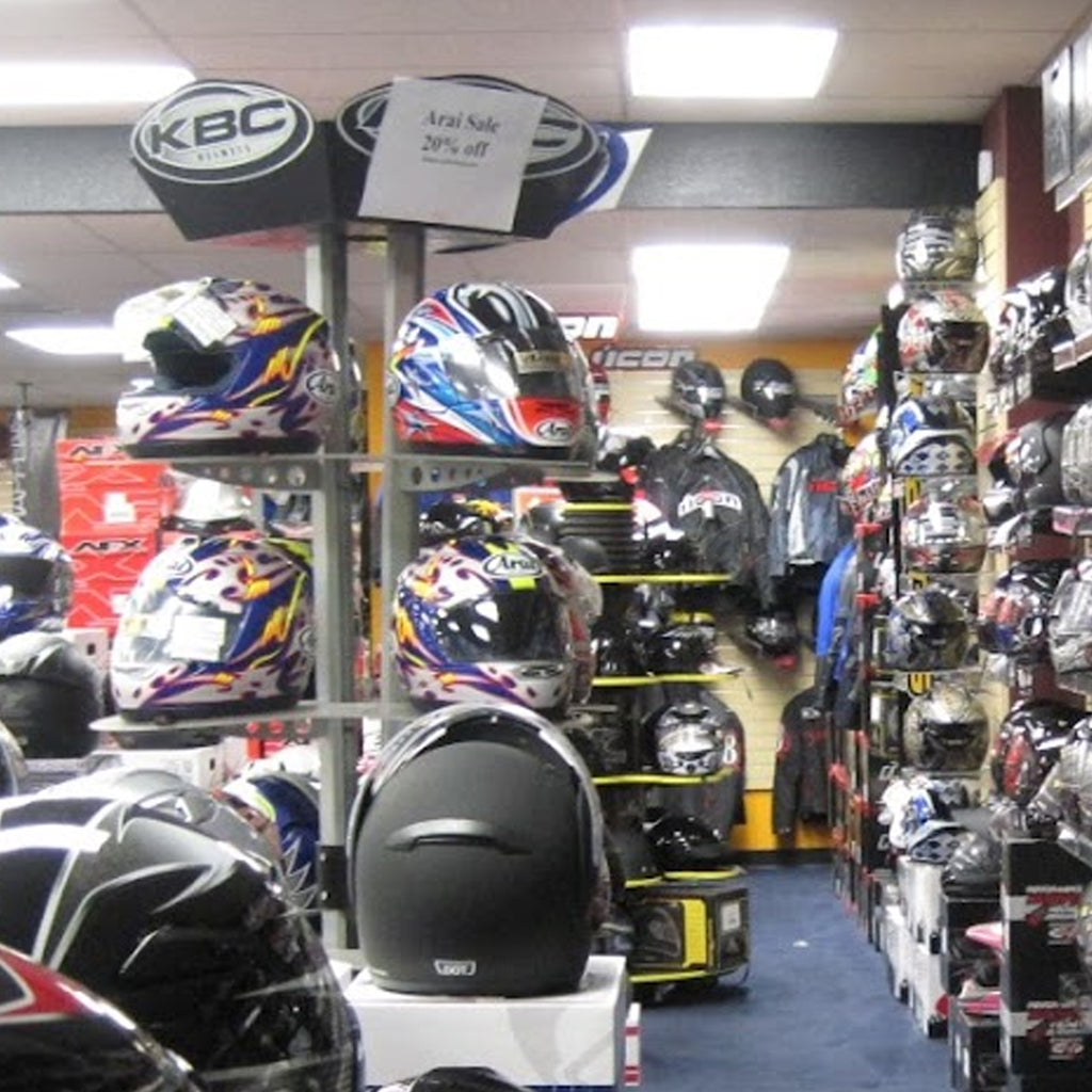 Stores that sell store helmets