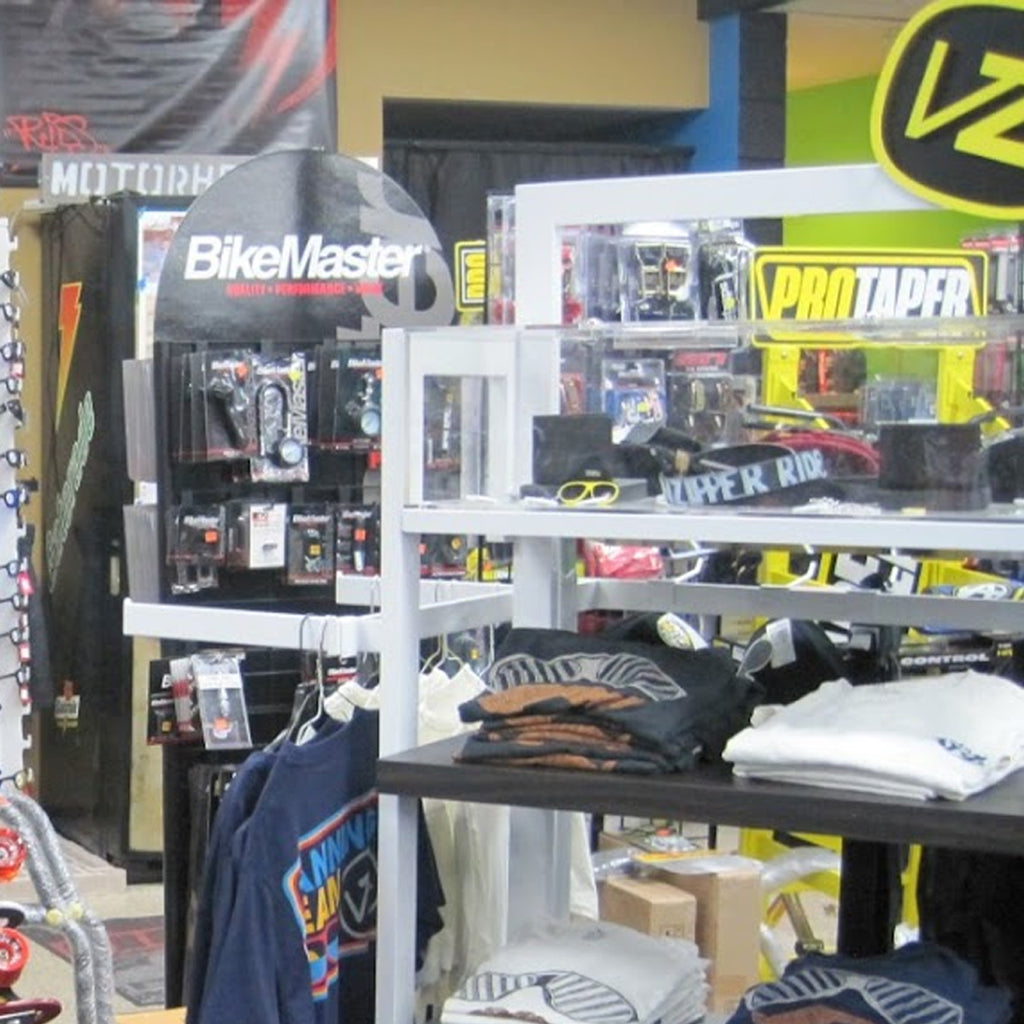 Store Pick-Up | Available for Pick-Up - Fox Racing Elbow Guard, Gloves, Base Layer Short & Socks - August 26, 2022